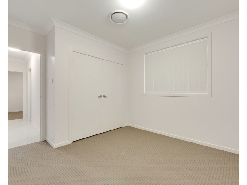 49 Kingsman Avenue, Elderslie NSW 2570