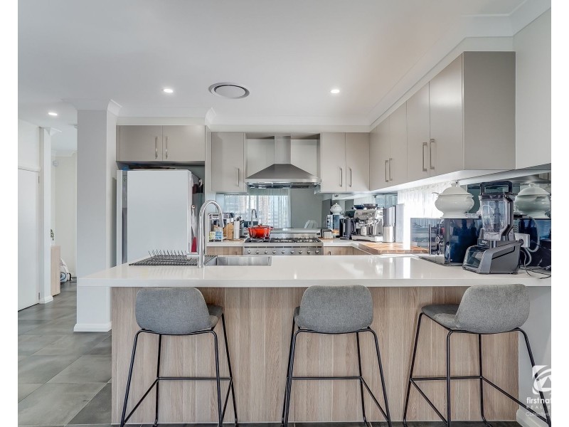 13 Potts Street, Oran Park NSW 2570