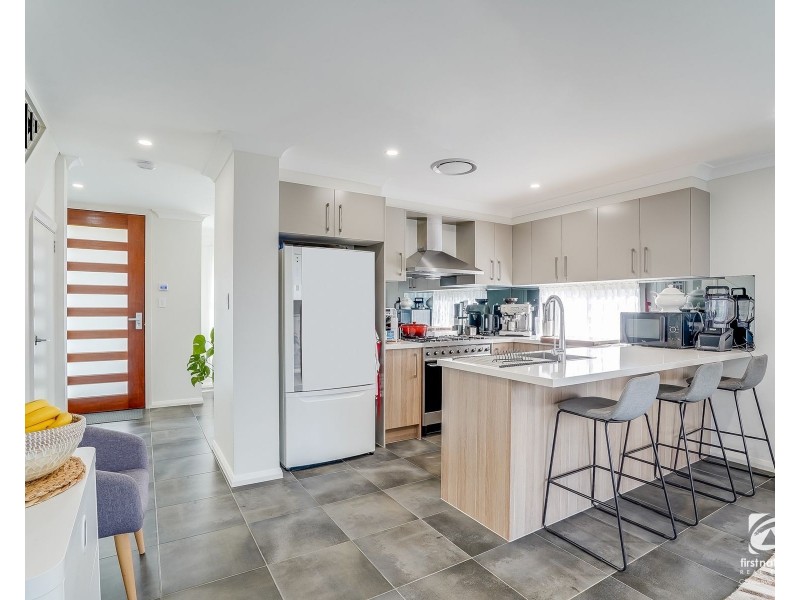 13 Potts Street, Oran Park NSW 2570