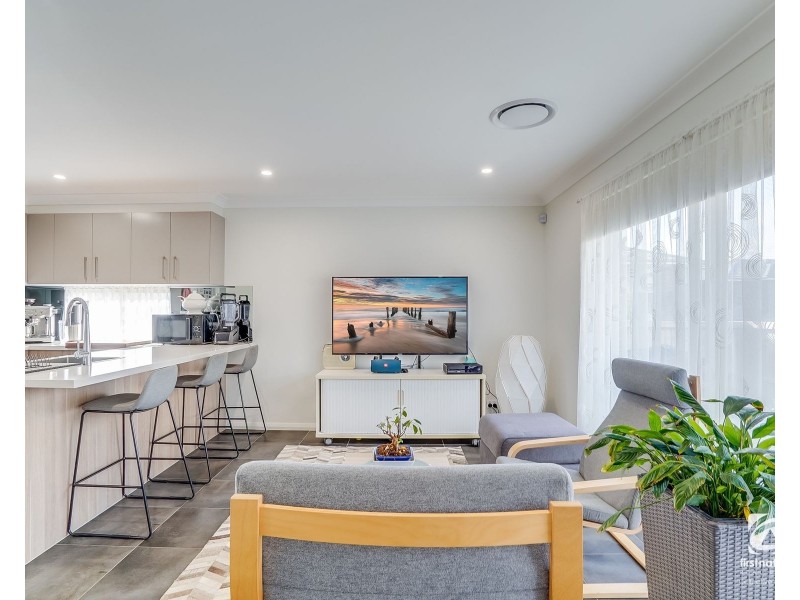 13 Potts Street, Oran Park NSW 2570