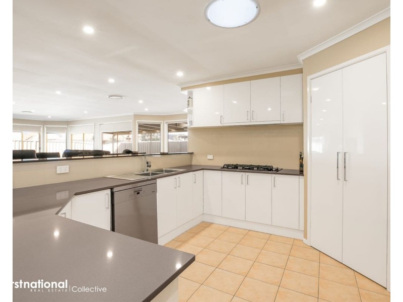 18 John McLennon Circuit, Harrington Park NSW 2567