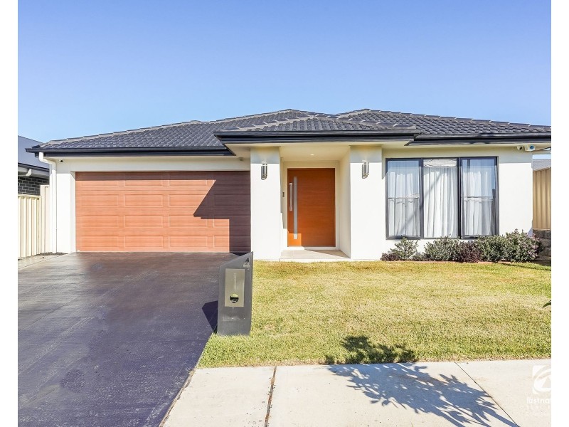 4  Frederick street, Gregory Hills NSW 2557