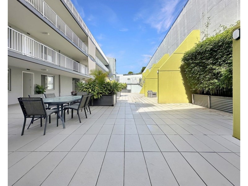 16-18 Ocean View Avenue, Merimbula NSW 2548