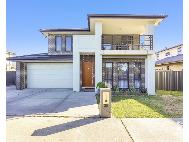 38 Allison Circuit, Oran Park NSW 2570
