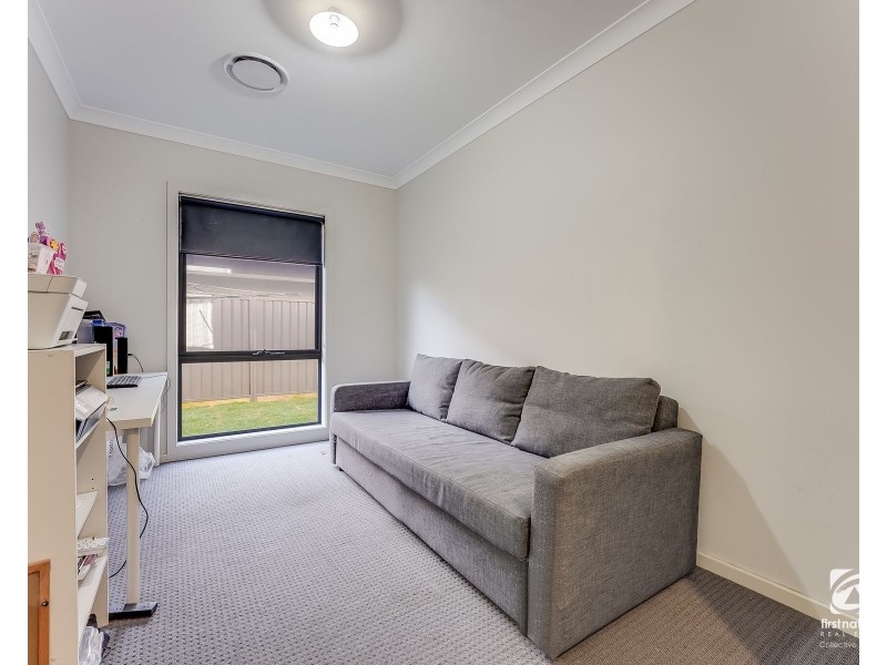 38 Allison Circuit, Oran Park NSW 2570