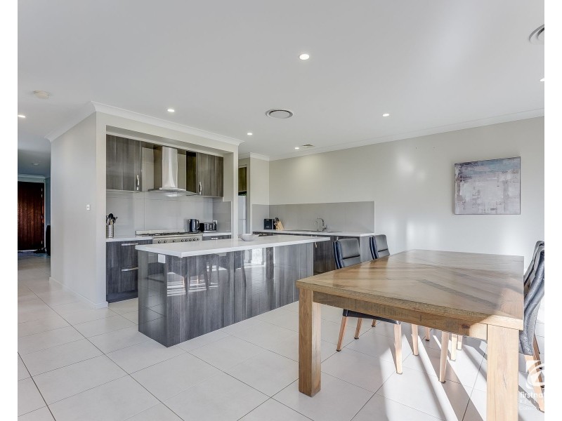 38 Allison Circuit, Oran Park NSW 2570