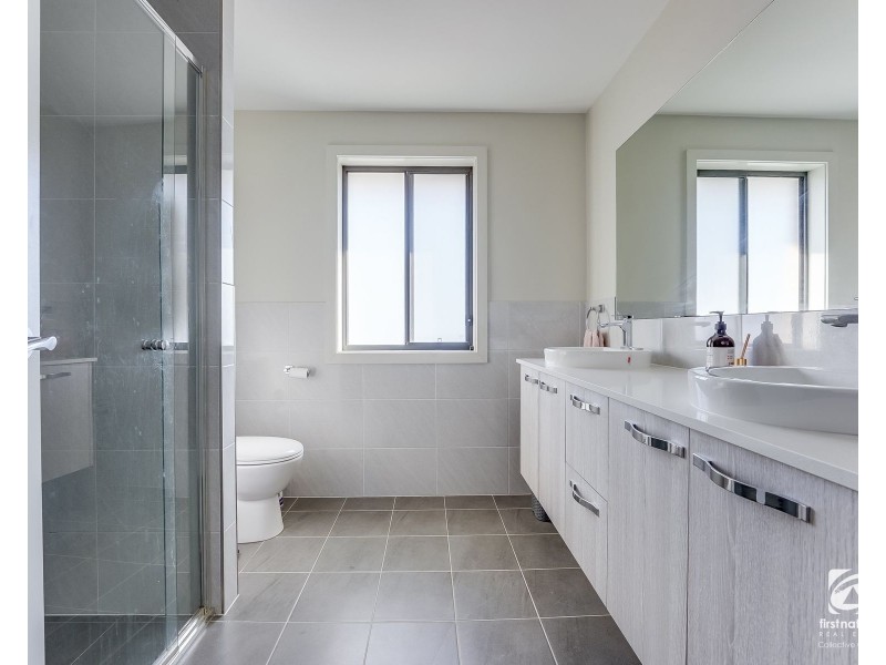 38 Allison Circuit, Oran Park NSW 2570