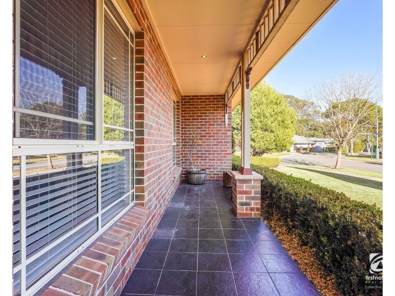 1 Chiltern Place, Harrington Park NSW 2567