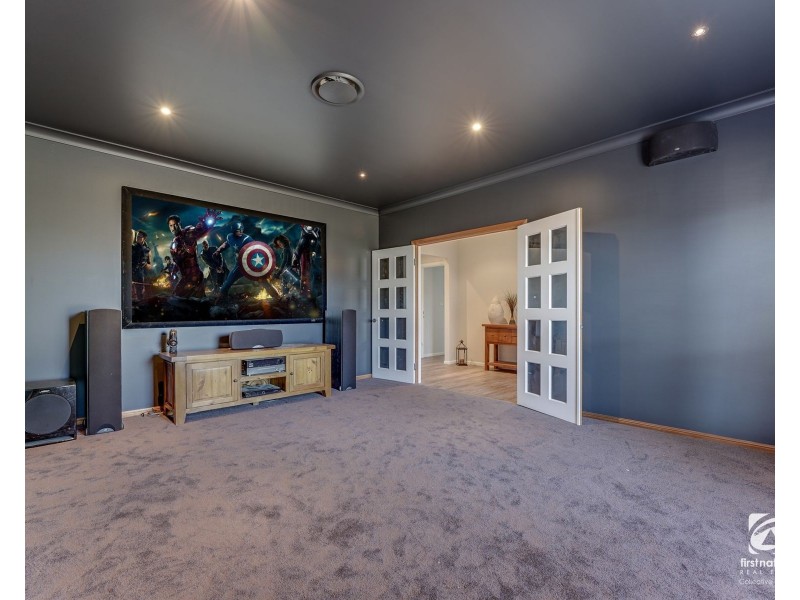 1 Chiltern Place, Harrington Park NSW 2567