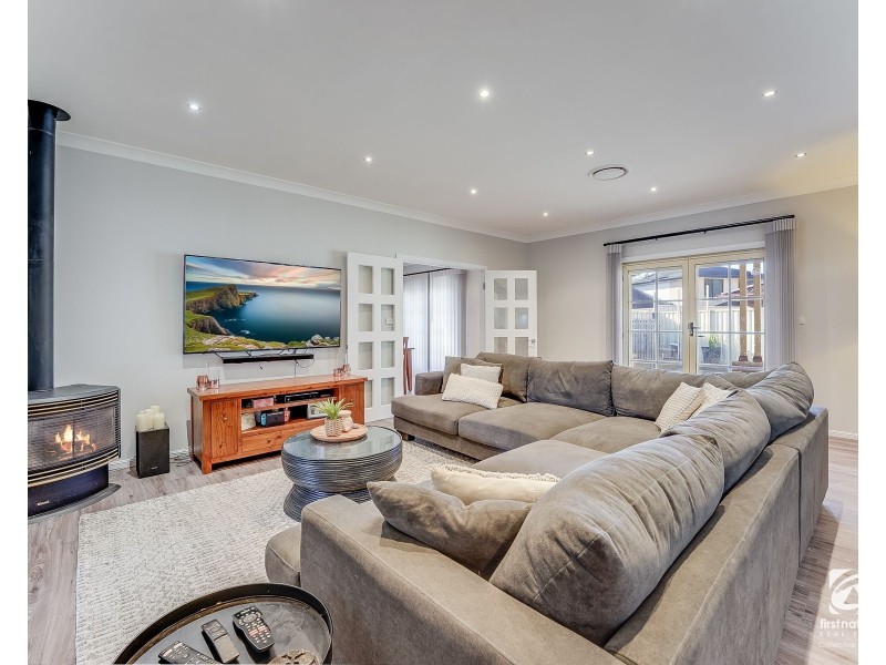 1 Chiltern Place, Harrington Park NSW 2567