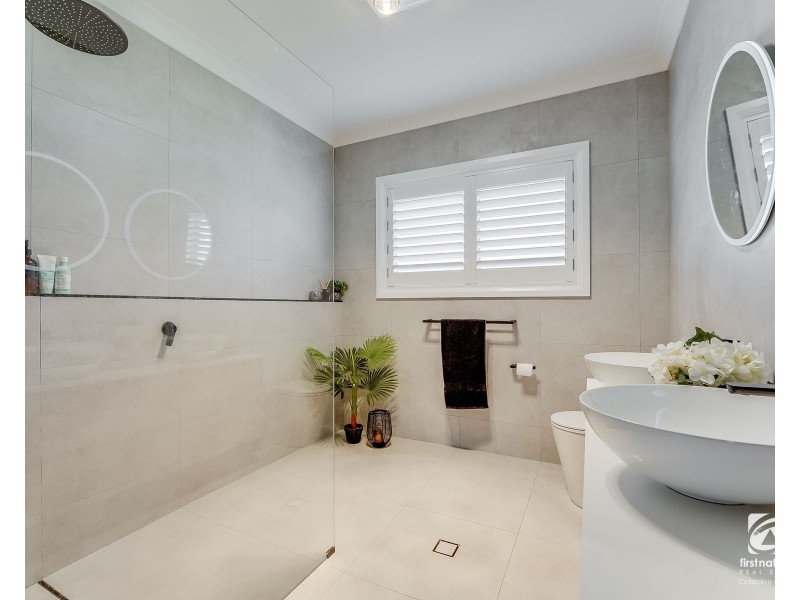 1 Chiltern Place, Harrington Park NSW 2567