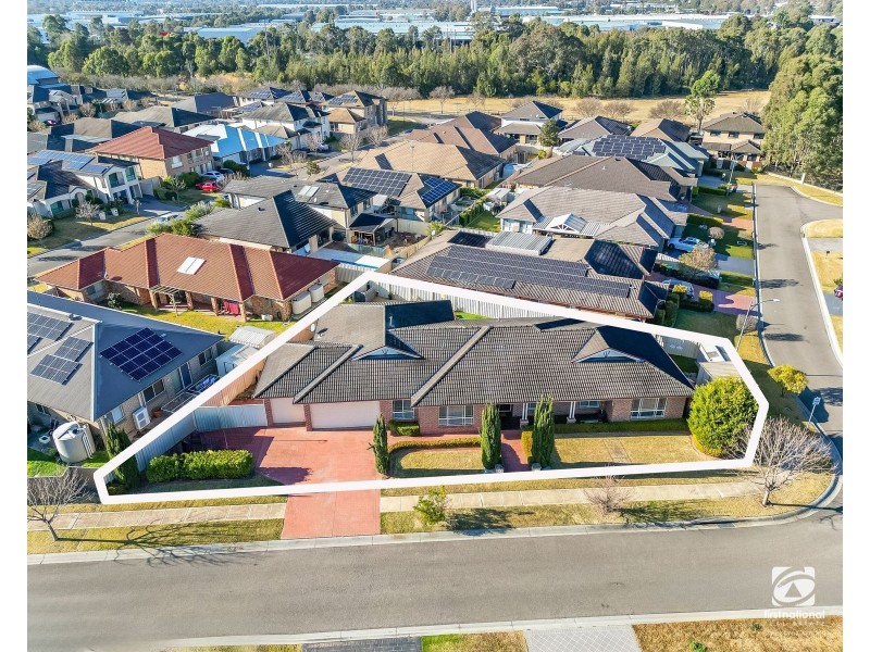 1 Chiltern Place, Harrington Park NSW 2567