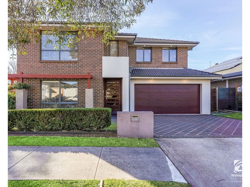 18 Carter Street, Oran Park NSW 2570