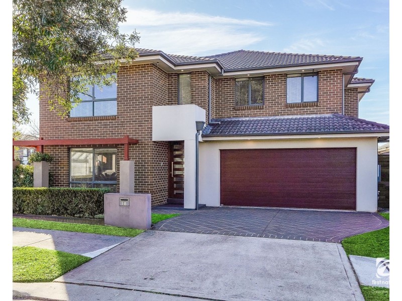 18 Carter Street, Oran Park NSW 2570