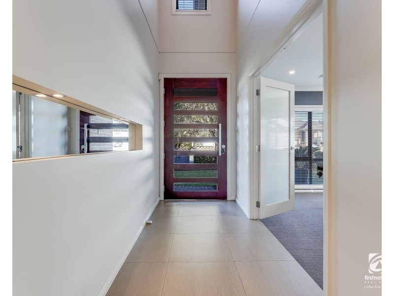 18 Carter Street, Oran Park NSW 2570