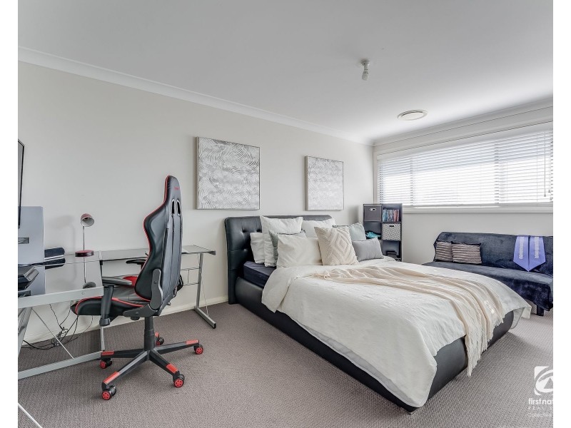 18 Carter Street, Oran Park NSW 2570