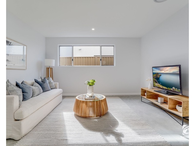 40 Rutherford Cct (Harrington Grove), Harrington Park NSW 2567