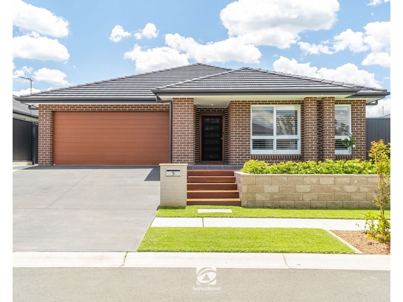 5 Musgrave Avenue, Spring Farm NSW 2570