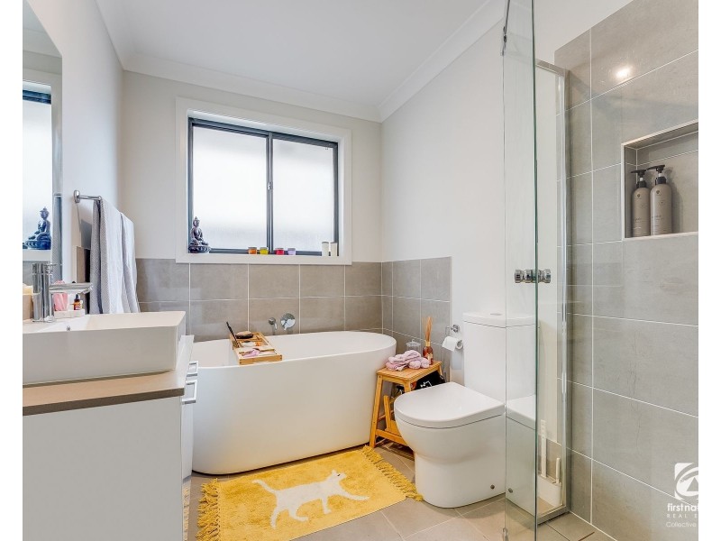 5 Swallow Loop, Oran Park NSW 2570