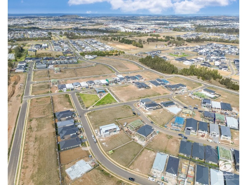 25 Robert Ingham Drive, Catherine Field NSW 2557