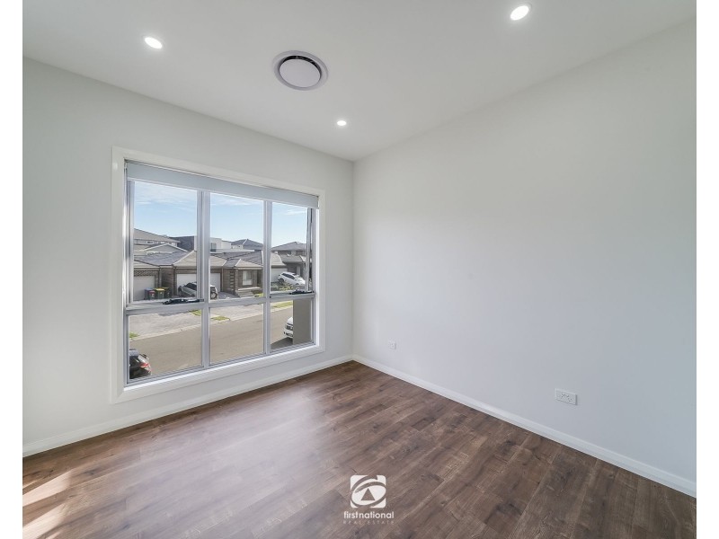 2 Cole Street, Oran Park NSW 2570