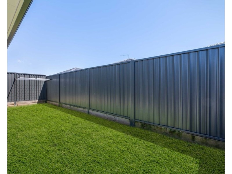 40 Fleece Loop, Oran Park NSW 2570