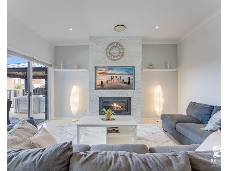 43 Adams Circuit, Elderslie NSW 2570