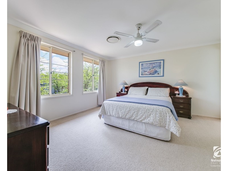 8 John McLennon Circuit, Harrington Park NSW 2567