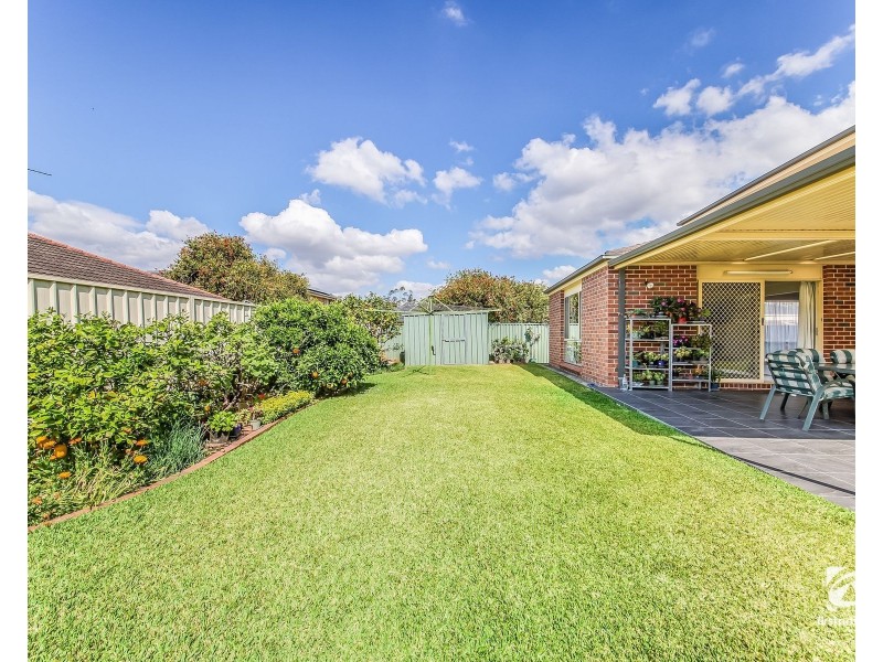 8 John McLennon Circuit, Harrington Park NSW 2567