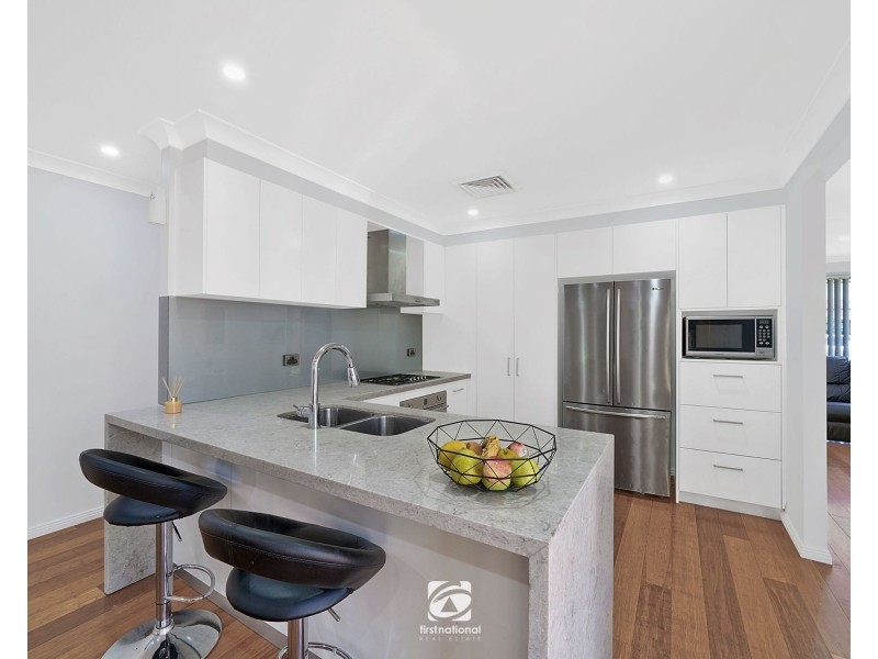 6 William Howe Place, Narellan Vale NSW 2567