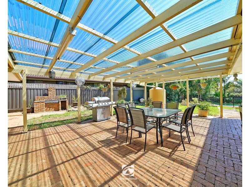 6 William Howe Place, Narellan Vale NSW 2567