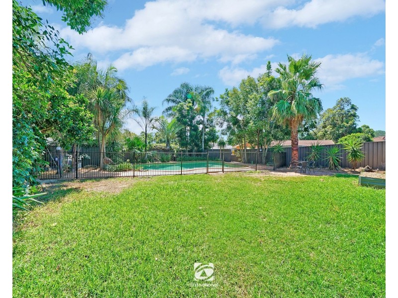 6 William Howe Place, Narellan Vale NSW 2567