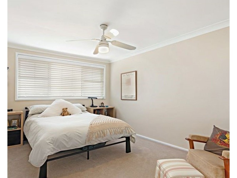 13 Crookston Drive, Camden South NSW 2570