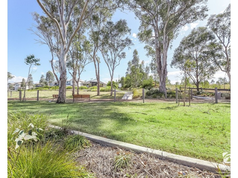 17 Loudon Crescent, Cobbitty NSW 2570