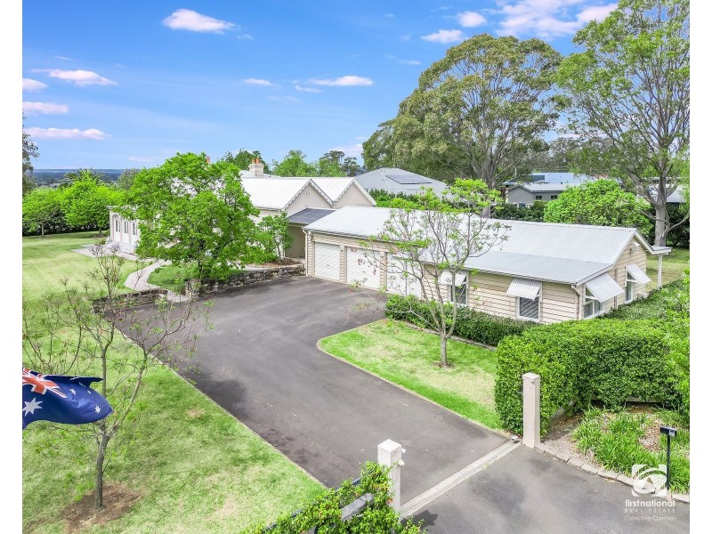 5 Harben Vale Cct, Grasmere NSW 2570