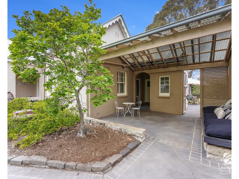 5 Harben Vale Cct, Grasmere NSW 2570