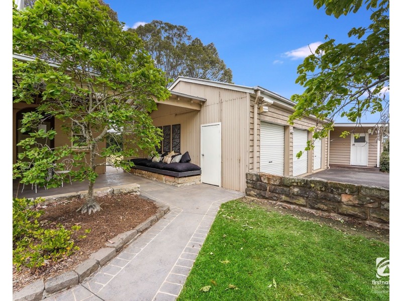 5 Harben Vale Cct, Grasmere NSW 2570