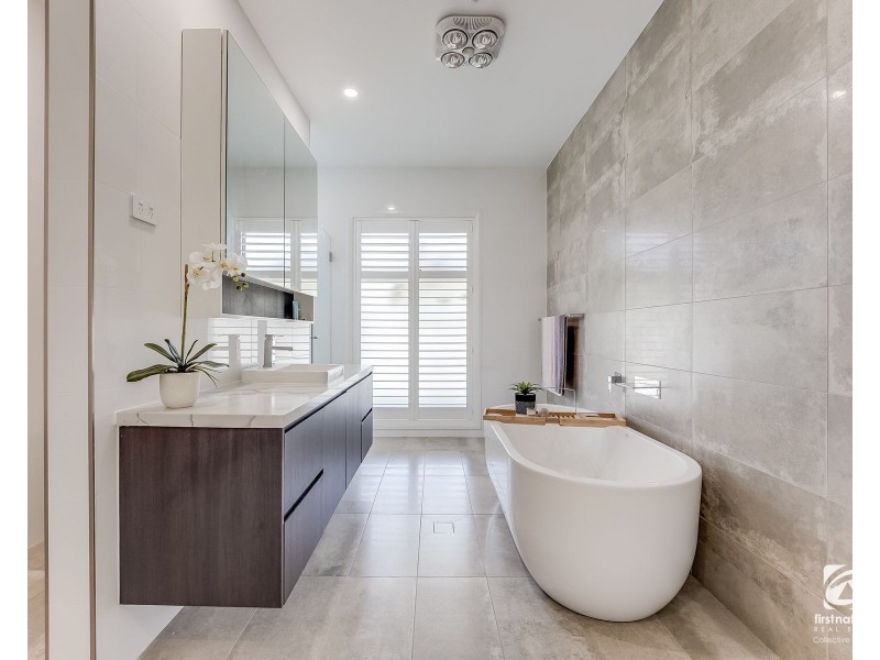 23 Wingham Avenue, Harrington Park NSW 2567