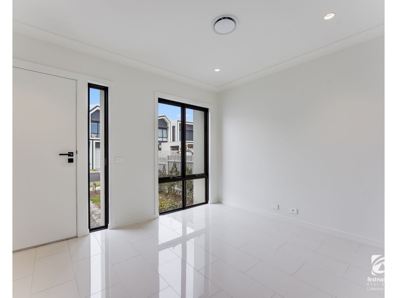 16 Annanvale Circuit, Mount Annan NSW 2567