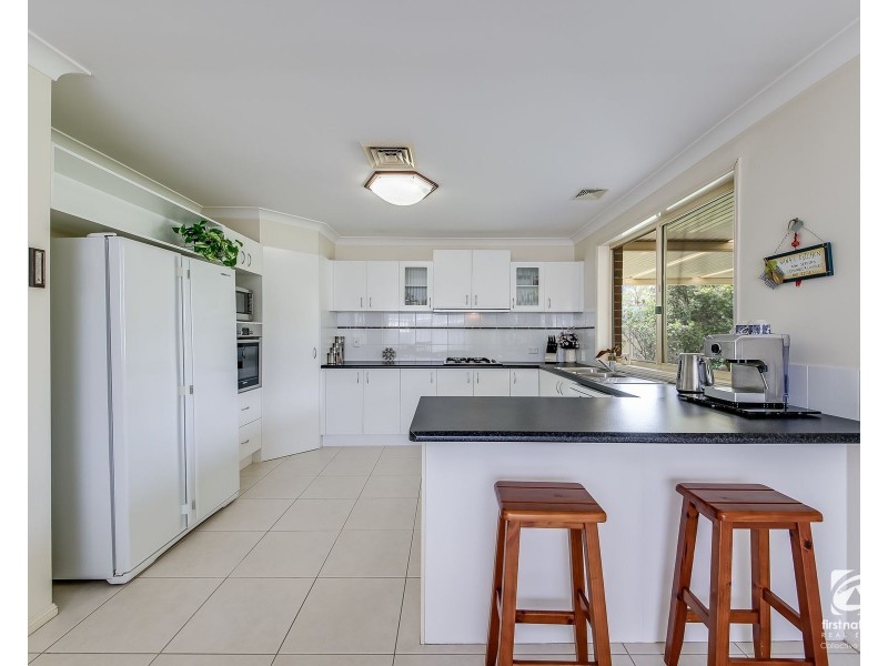8 John McLennon Circuit, Harrington Park NSW 2567