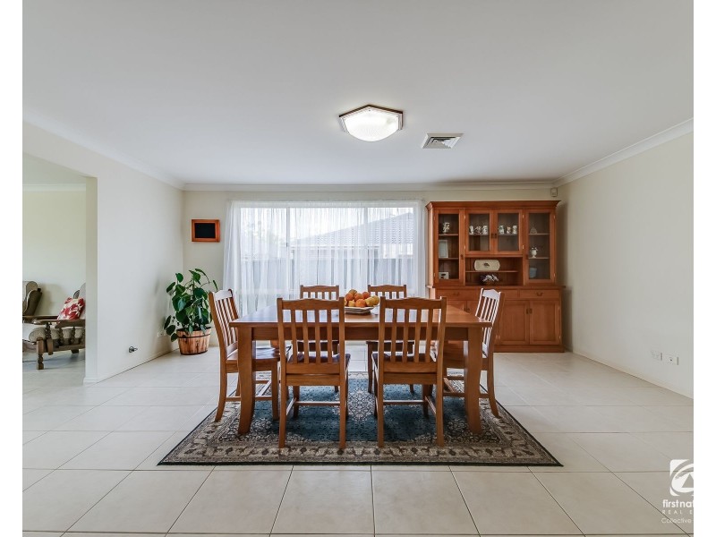 8 John McLennon Circuit, Harrington Park NSW 2567