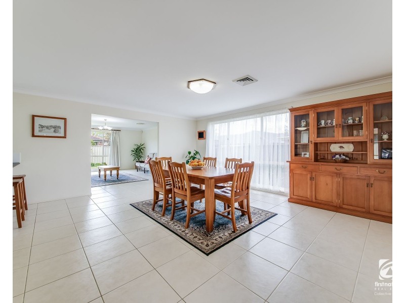 8 John McLennon Circuit, Harrington Park NSW 2567