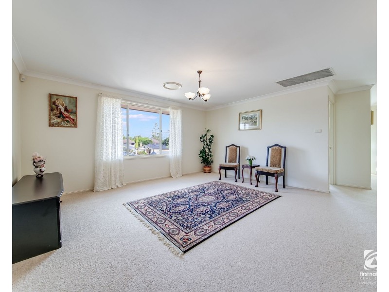 8 John McLennon Circuit, Harrington Park NSW 2567