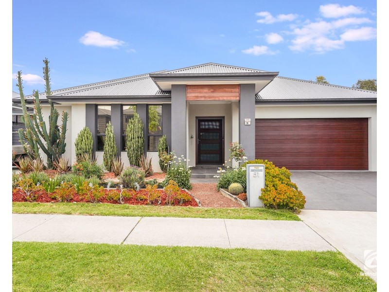51 Thorpe Circuit, Oran Park NSW 2570