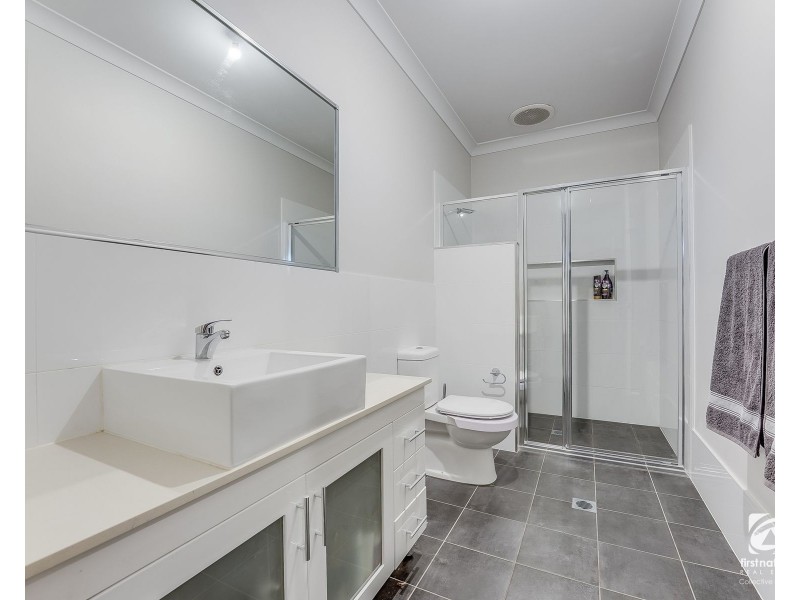 51 Thorpe Circuit, Oran Park NSW 2570