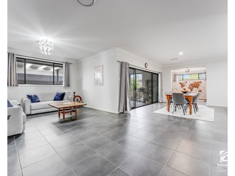 51 Thorpe Circuit, Oran Park NSW 2570