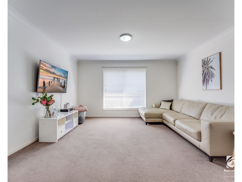8 Dalton Terrace, Harrington Park NSW 2567