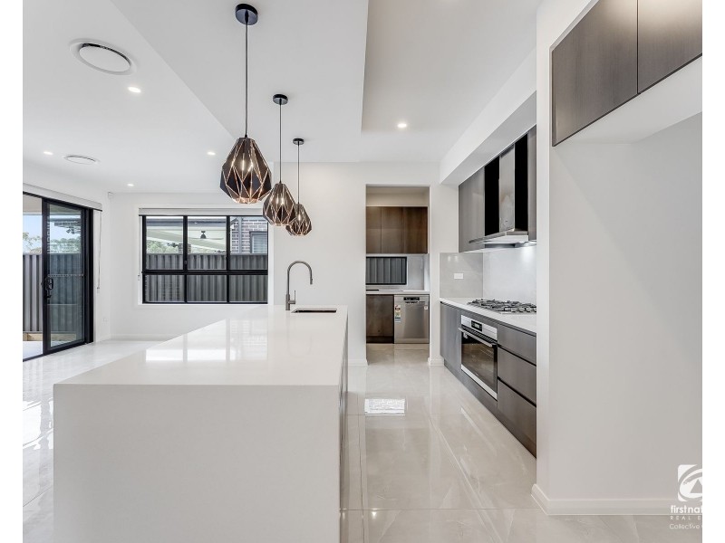 29 Kowald Street, Elderslie NSW 2570