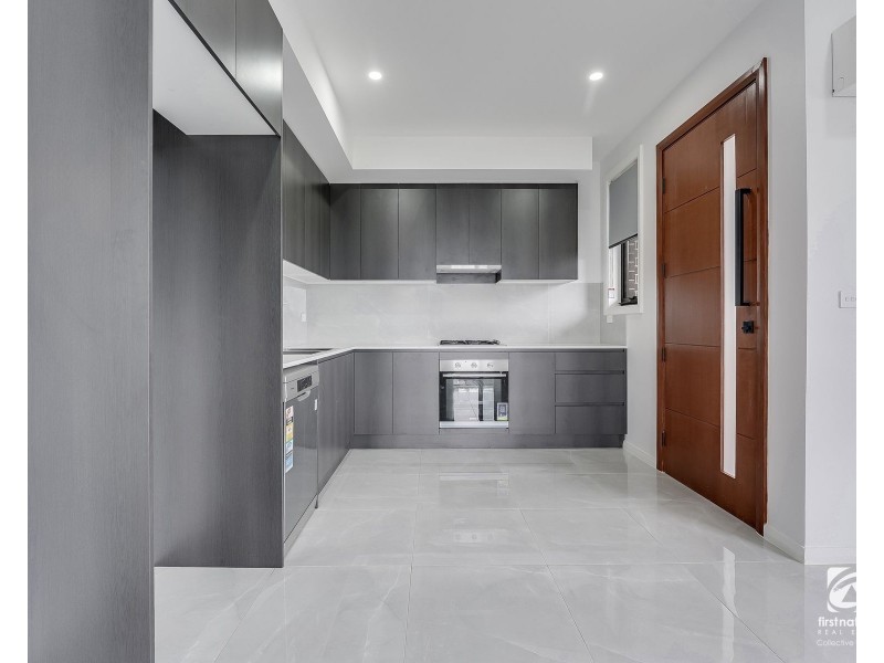 30 Brennan Road, Elderslie NSW 2570