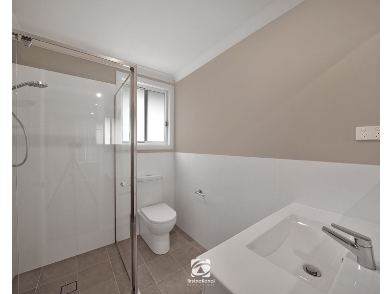 1B Howard Loop, Oran Park NSW 2570